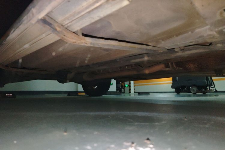 日产 逍客 2012款 2.0XV 雷 CVT 2WD局部细节9001