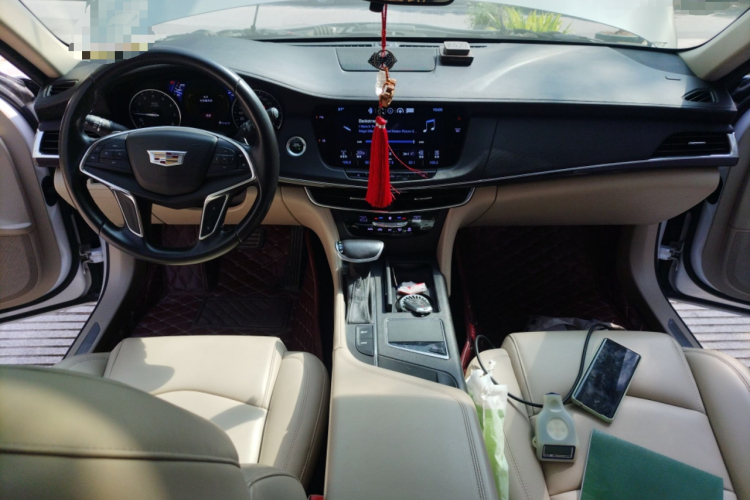凯迪拉克CT6 2016款 28T 时尚型中控内饰7002
