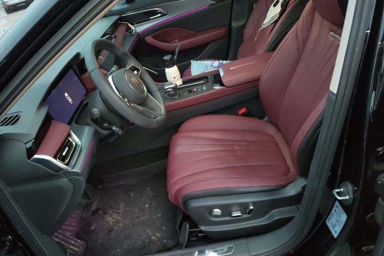 红旗H5 2024款 2.0T 自动智联旗畅版中控内饰19