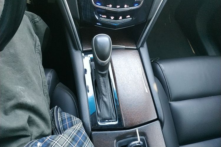 凯迪拉克XTS 2018款 28T 技术型中控内饰18