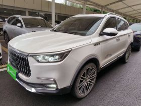 猎豹汽车 Mattu 2018款 1.6T GDI DCT尊贵型