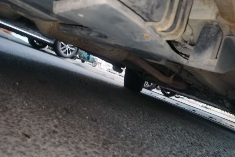 陆风X7 2015款 2.0T 全景尊贵版局部细节9002