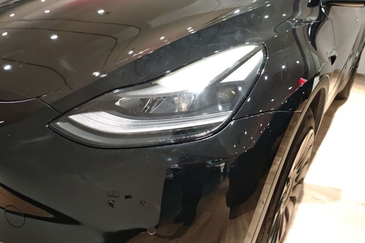 特斯拉 Model Y 2022款 后轮驱动版局部细节36