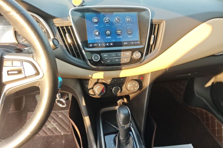 雪佛兰 科鲁泽 2022款 320 自动悦享天窗版局部细节16