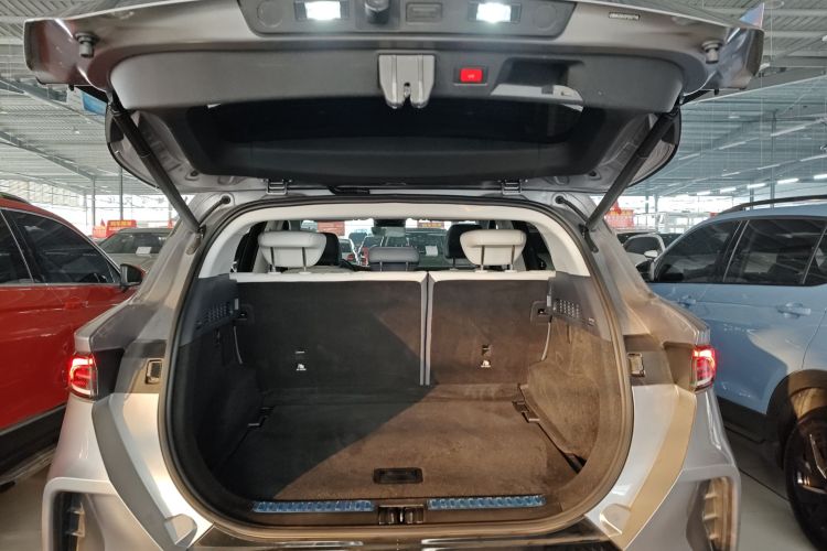 ARCFOX极狐 极狐 阿尔法T(ARCFOX αT) 2023款 480E 森林版 160kW机舱底盘23