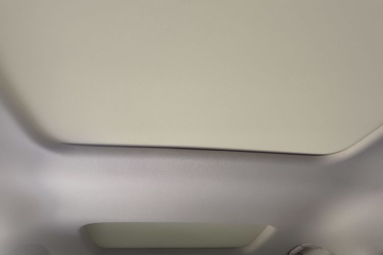 腾势D9 2022款 DM-i 970 四驱尊荣型局部细节22