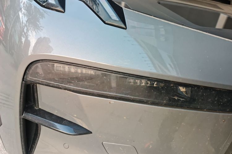 极氪X 2025款 五座后驱版车身外观8