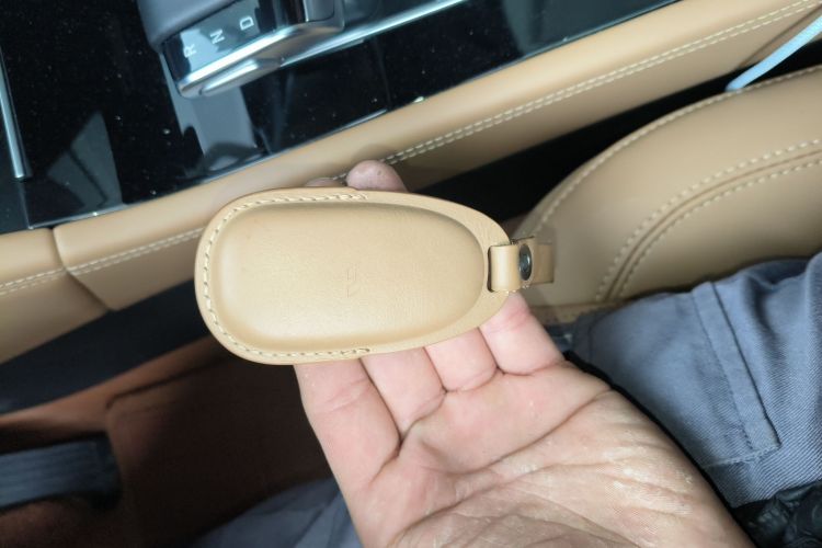 理想汽车 理想ONE 2021款 增程6座版中控内饰7001