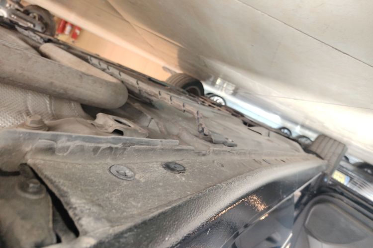 别克 君越 2022款 652T 豪华型局部细节9002