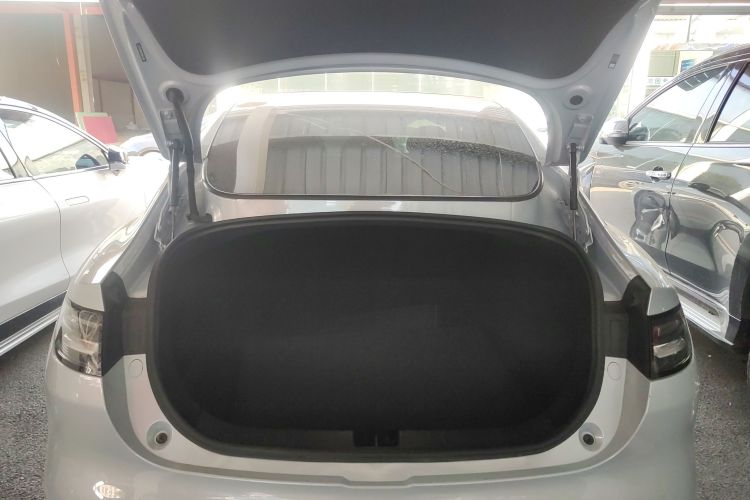 零跑汽车 零跑C01 2022款 四驱双电机高性能版局部细节23