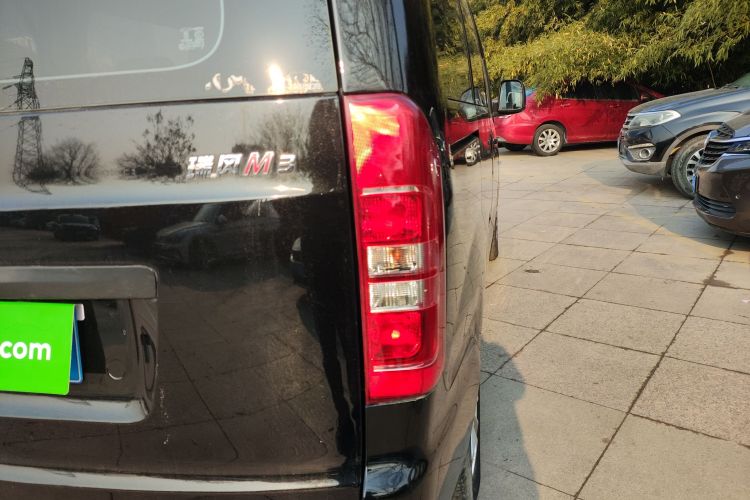 江淮瑞风 瑞风M3 2019款 创客版 1.8L 豪华型车身外观6006