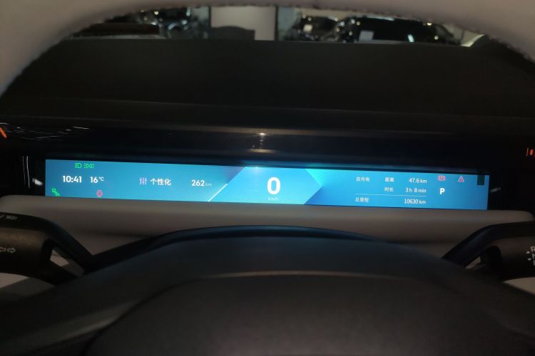 领克Z10 2024款 95kWh 702km四驱智驾Ultra局部细节14