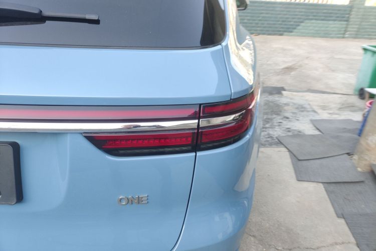 理想汽车 理想ONE 2021款 增程6座版车身外观6001