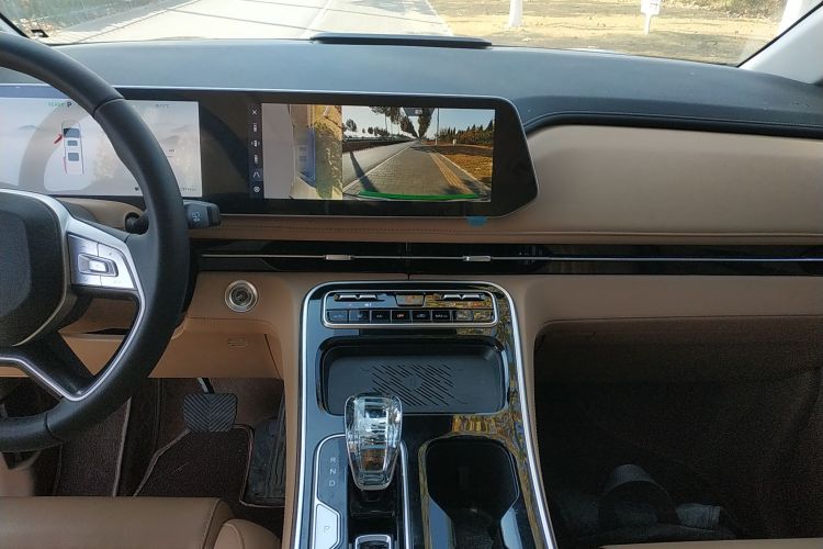 江淮瑞风 瑞风RF8 PHEV 2024款 智聆版 1.5T 150KM 旗舰型 磷酸铁锂局部细节16