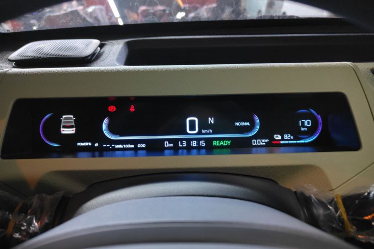 吉利银河 2024款 熊猫mini 200km 耐力熊局部细节14