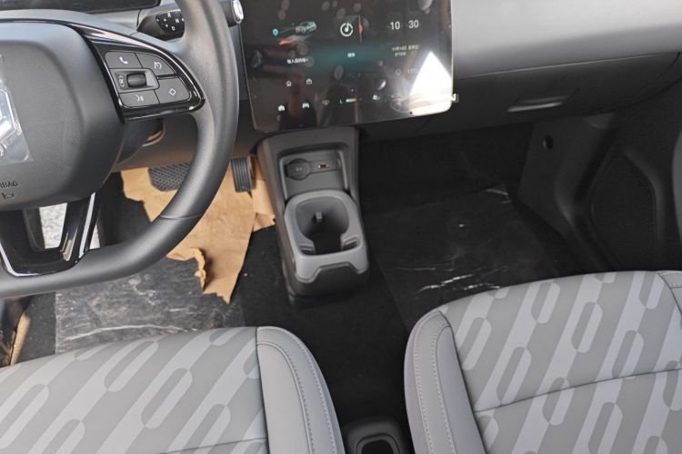 零跑汽车 零跑T03 2025款 310舒享版中控内饰16