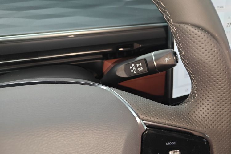 ARCFOX极狐 极狐 阿尔法T5(ARCFOX αT5) 2026款 纯电 560 睿享版中控内饰18