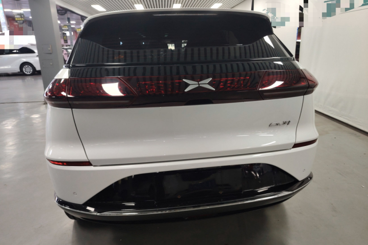 小鹏G3 2022款 G3i 520N+车身外观6004