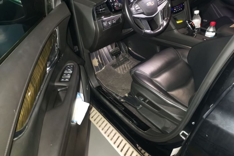 凯迪拉克XT5 2018款 25T 豪华型中控内饰20