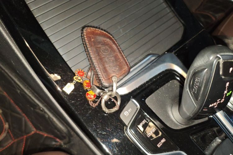 宝马X3 2020款  xDrive25i 豪华套装中控内饰11