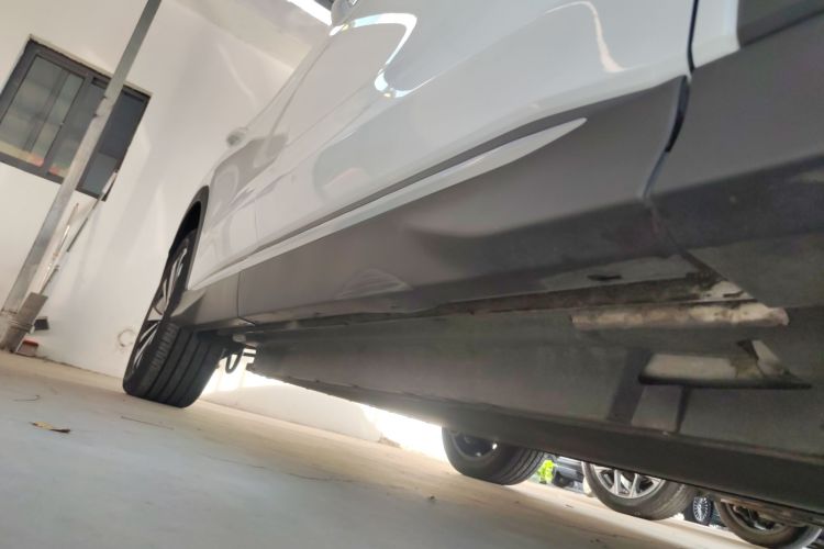 比亚迪 宋PLUS新能源 2023款 冠军版 EV 605KM 旗舰PLUS局部细节9001