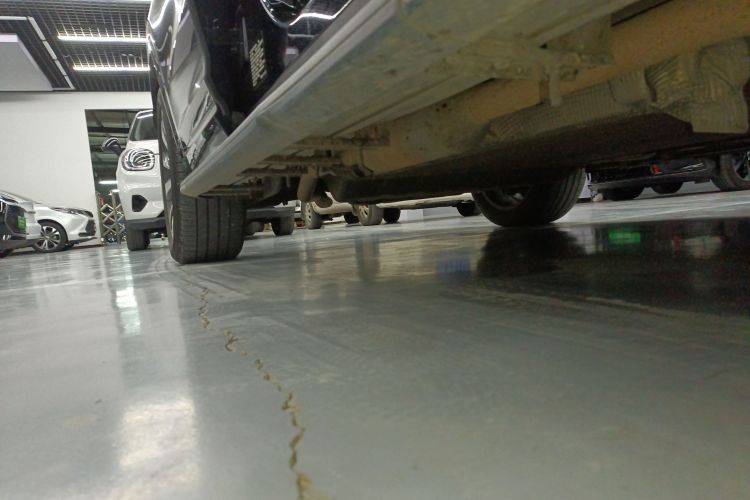 理想汽车 理想ONE 2021款 增程6座版局部细节9001