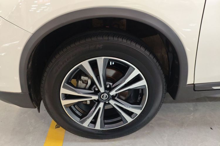 日产 奇骏 2021款 2.5L CVT 4WD XL ITS豪华纪念版车身外观6004