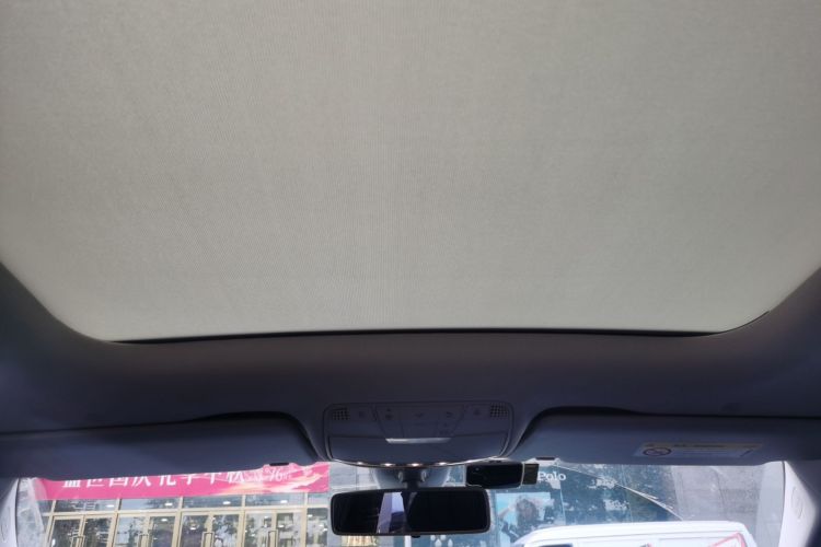 奔驰C级 2019款 改款 C 260 L 运动版局部细节22