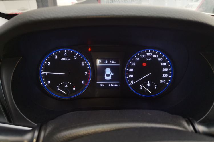 现代 名图 2017款 1.8L 自动智能型GLS 国V中控内饰14