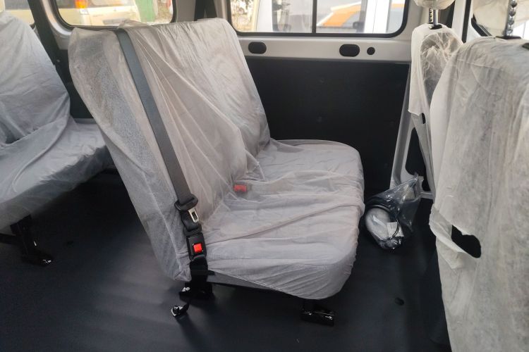 五菱汽车 五菱扬光 2024款 300KM 舒适型客车版 75kW中控内饰7004