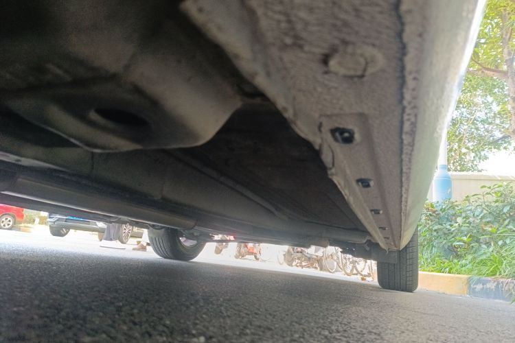 别克 英朗 2014款 XT 1.6L 自动时尚版局部细节9004