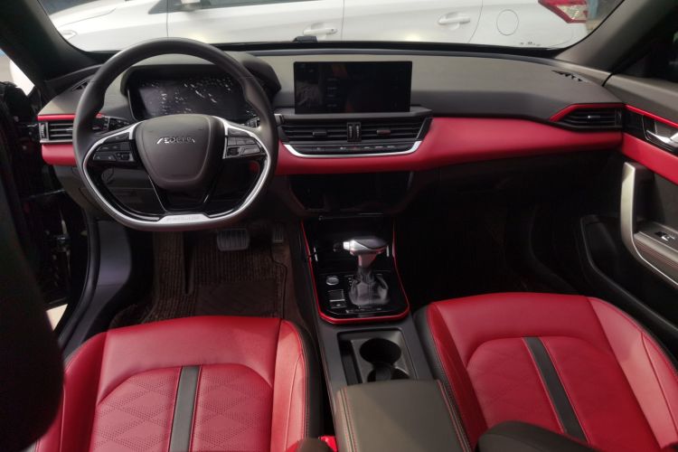 东风风神 奕炫GS 2021款 230T 自动追曜武士版中控内饰7002