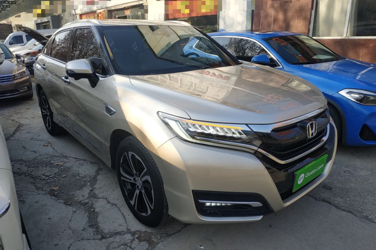 本田UR-V 2017款 370TURBO 四驱尊耀版 国V车身外观3