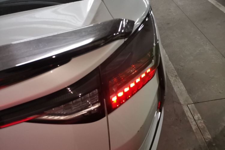 东风风神 奕炫 2024款 1.5L 自动劲速版车身外观9