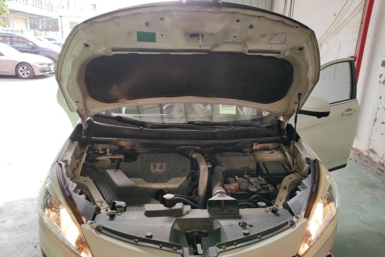 纳智捷 优6 SUV 2015款 1.8T 智尊型局部细节24