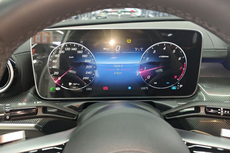 奔驰C级 2023款 改款二 C 260 L 运动版局部细节14