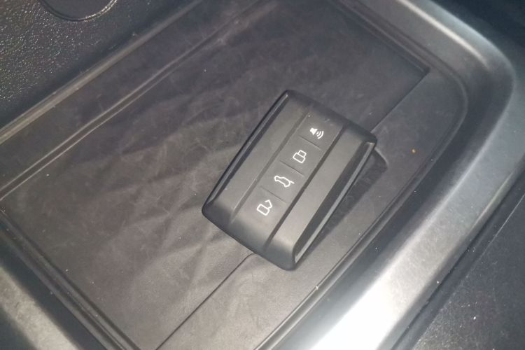 坦克300 2023款 2.0T 铁骑02中控内饰7001