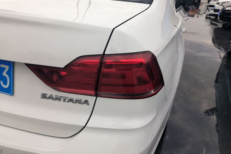 大众 桑塔纳 2021款 1.5L 自动风尚版车身外观9