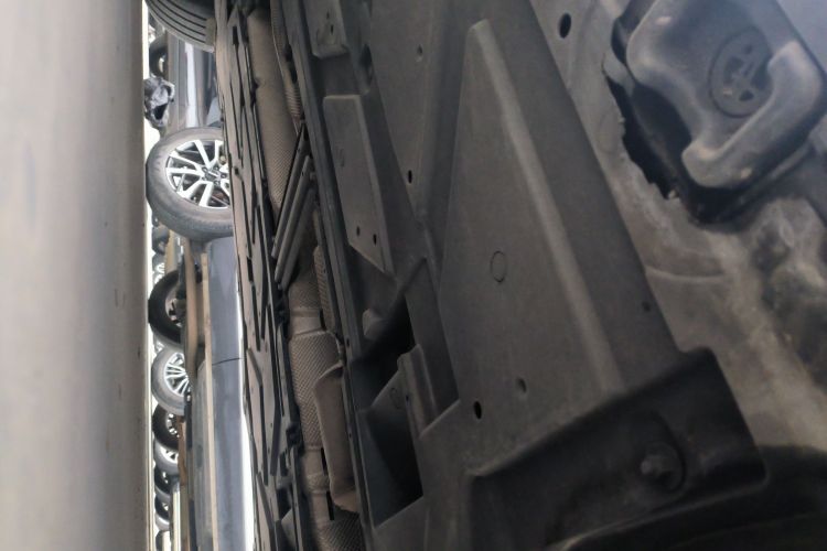 奔驰GLB 2021款 GLB 200 动感型局部细节9001