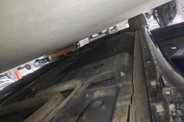 别克 君威 2021款 GS 28T 尊贵型局部细节9002