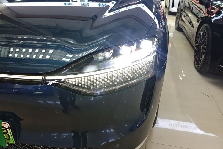 鸿蒙智行 问界M9 2024款 纯电 Ultra版 100kWh 5座版局部细节36