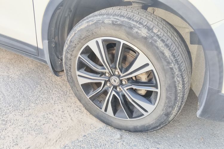 东风风神AX7 2018款 经典 1.6T 自动豪华型车身外观6007