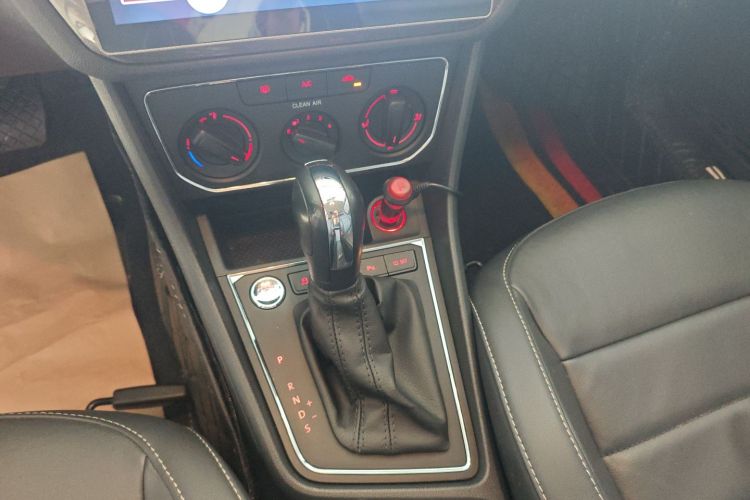 大众 朗逸 2017款 1.6L 自动舒适版中控内饰18