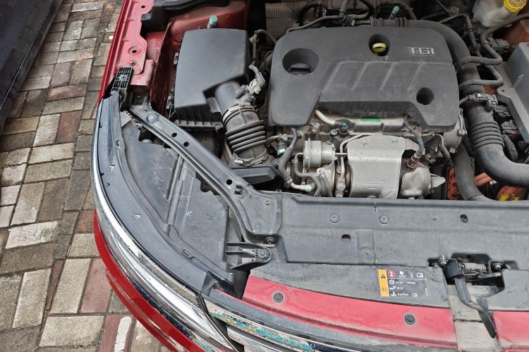 荣威i6新能源 2017款 45T 混动互联智尊版局部细节9006