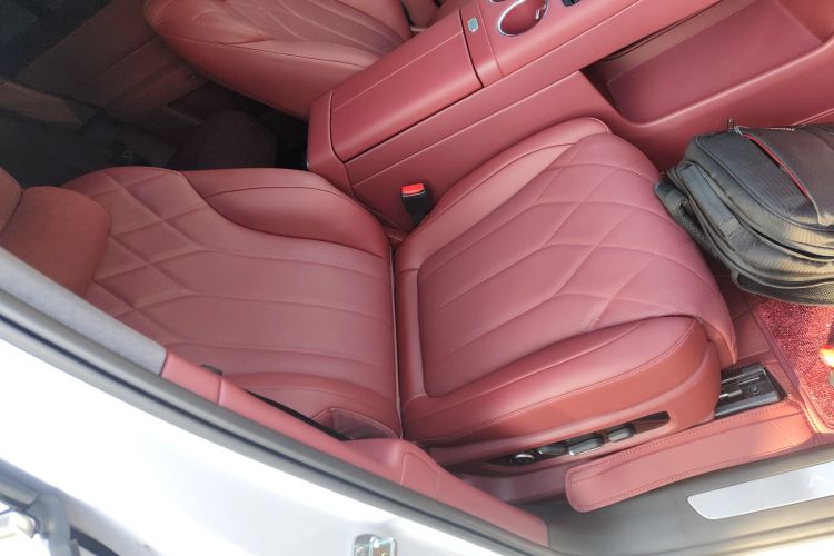 鸿蒙智行 问界M8 2025款 纯电 Max+ 五座长续航版局部细节41