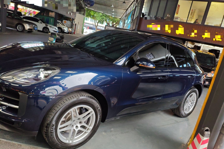 保时捷 2020款 Macan 2.0T车身外观4