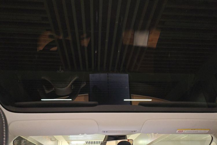 特斯拉 Model 3 2019款 标准续航后驱升级版局部细节22