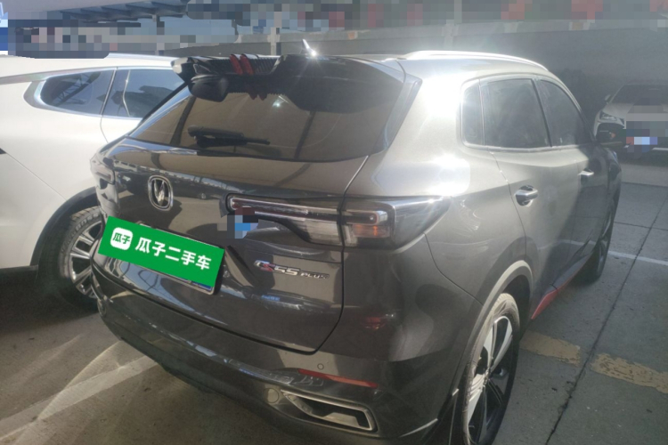 长安CS55PLUS 2022款 第二代 1.5T DCT尊贵型车身外观7