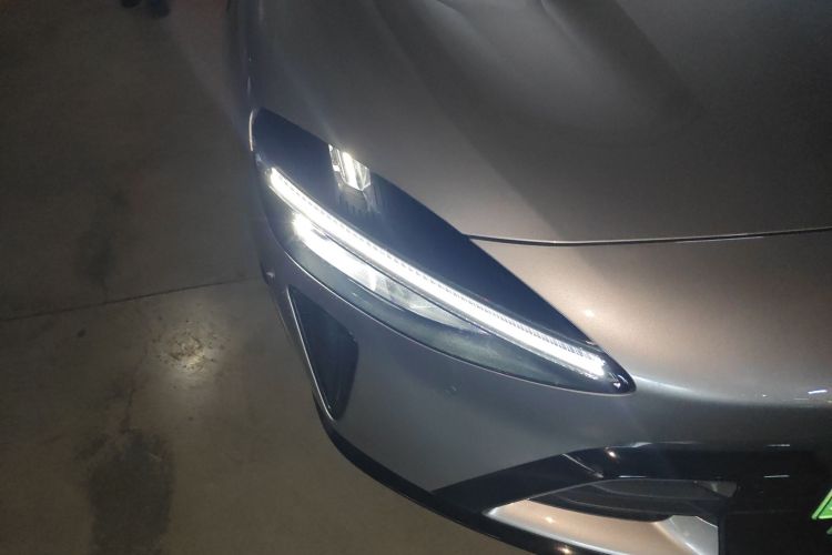 小米汽车 小米YU7 2025款 超长续航后驱版车身外观8