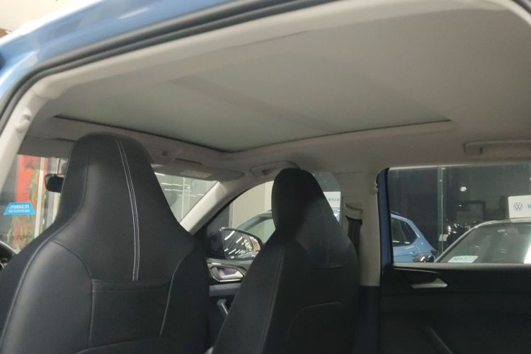 大众 途岳 2025款 新锐 300TSI 锐享版中控内饰22